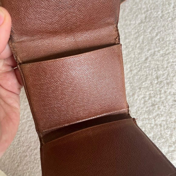Authentic Louis Vuitton Wallet - Picture 7 of 8
